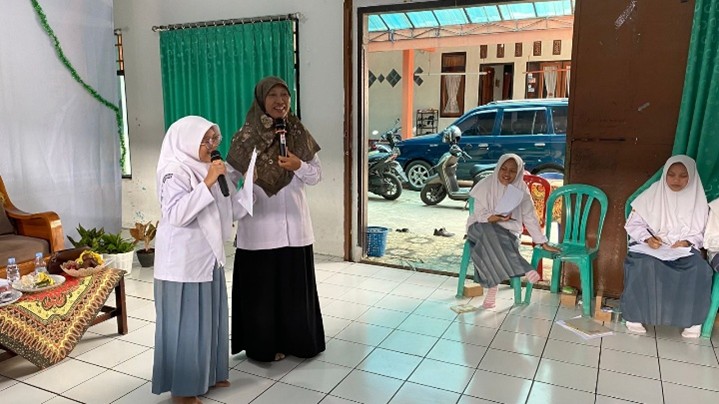 BRUS 2025: Ustadzah Nani Nuraeni Gagas “Remaja Qeren Qur’ani” dengan Teladan 5 Nabi