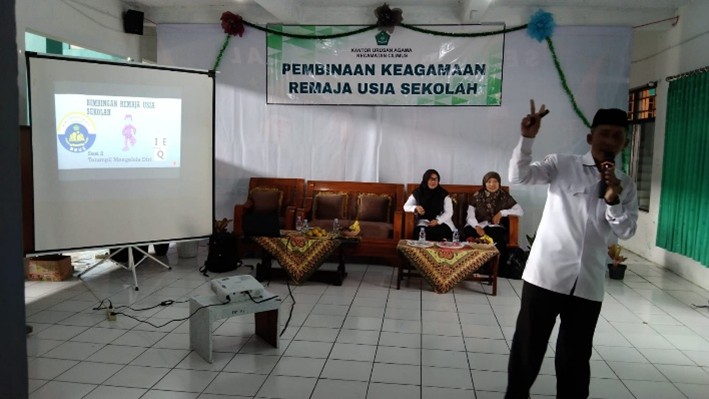 Dengan Ice Breaking dan Simulasi, Asep Sopiyudin Gali Potensi Terpendam Remaja Al-Mutawally